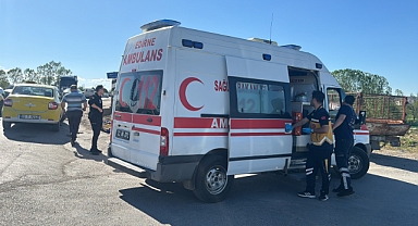 Taksi ve otomobilin çarpıştığı kazada 1 kişi yaralandı