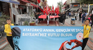 19 Mayıs coşkuyla kutlandı