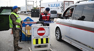 Düzensiz göçle mücadele kapsamında bir yılda 5 bin 446 düzensiz göçmen yakalandı