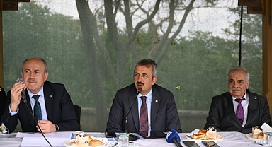 Edirne Valisi Sezer Keşan'da muhtarlarla bir araya geldi