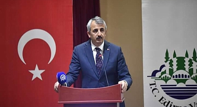 Edirne Valisi Sezer sınır köylerin muhtarlarını düzensiz göçmen hareketliliğine karşı uyardı