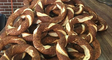 Simit 15 lira oldu