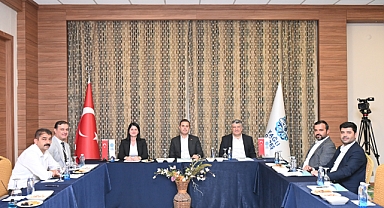 Başkanı Av. Filiz Gencan Akın, yağlı güreşler birliği birinci başkanvekili ve encümen üyesi olarak seçildi