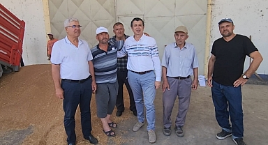 “Çiftçilerimiz sorunlarıyla baş başa bırakılmıştır”
