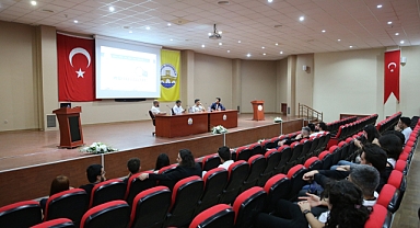 Girişimciler öğrencileriyle tecrübelerini paylaştı