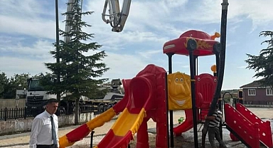 Parkta çalışmalar sürüyor