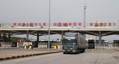 Tır sürücüleri vize sorununun iş kaybına neden olduğunu belirtti