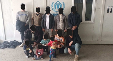 23 Düzensiz göçmen yakalandı
