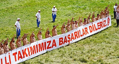 Başpehlivanlardan er meydanında