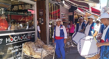 Davul Zurna Ekibinden Esnafa Davet