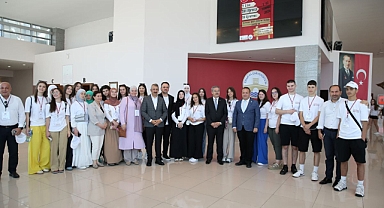 Gençlik ve Spor Bakan Yardımcısı Eminoğlu, öğrencilerle buluştu