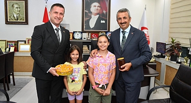 İlçelere ziyarette bulundu
