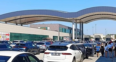 İpsala Sınır Kapısı'nda yoğunluk
