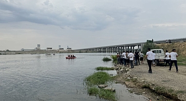 Meriç Nehri'nde çocuk boğuldu