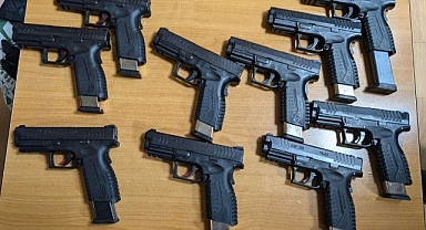 10 tabanca Bulgar gümrüğüne takıldı