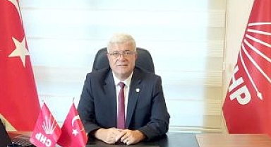 Balkanlı; AKP'nin yanlış politikaları geleceğimizi karatıyor
