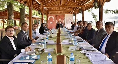 DAHA İYİ BİR EĞİTİM İÇİN TOPLANDILAR