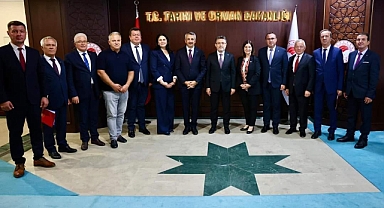 ESKİ BAŞKANDAN VALİ’YE GÖNDERME