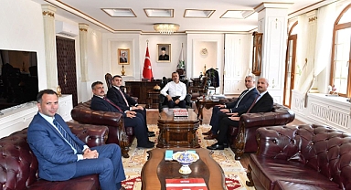 İl Göç İdaresi Müdürlerinden Vali Sezer'e ziyaret