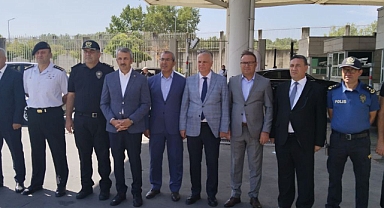 Kapıkule’den 5 bin 503 araç geçti