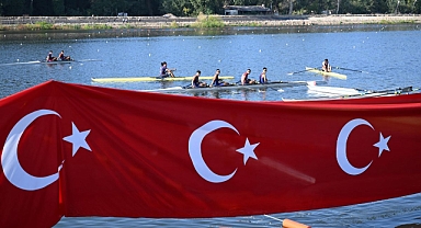 Meriç’te dev Türk bayrağı