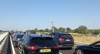 Pazarkule sınırında gurbetçi yoğunluğu