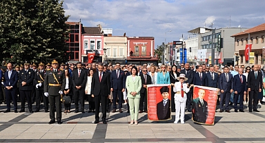 Şanlı zaferin 102. yılı kutlandı