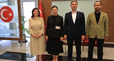 Sırakaya, Kapıkule'de gurbetçileri uğurladı
