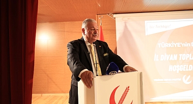 Bekin, partililerle buluştu