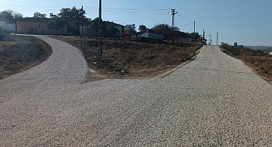 Edirne İl Özel İdaresinin yol yapım çalışmaları devam ediyor