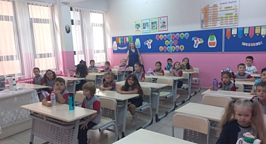 Minikler için ilk ders zili çaldı
