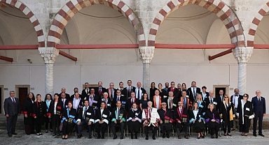 T.Ü’DE İLK SENATO TOPLANTISI