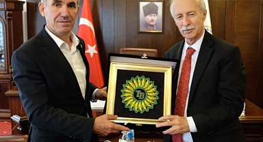 TRAKYA BİRLİK YÖNETİMDEN, REKTÖRE ZİYARET