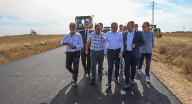 Vali Sezer, yol yapım çalışmalarını inceledi