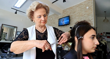 Yarım asırdır saçları şekillendiriyor