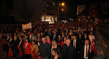 Cumhuriyet Bayramı’nda fener alayı coşkusu