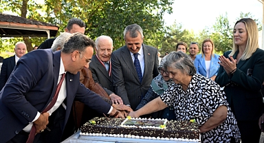 Dünya Yaşlılar Günü programı düzenlendi