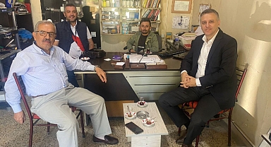 Üner, Milletvekili gibi sahada