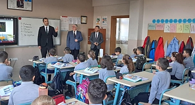 Yılmaz, Kadripaşa İlkokulu’nu ziyaret etti