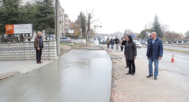 BAŞKAN ASFALT ÇALIŞMALARINI İNCELEDİ