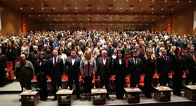 Büyük Önder Atatürk, düzenlenen programla anıldı