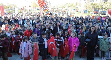 YENİLENEN PARKTA RENKLİ ETKİNLİKLER