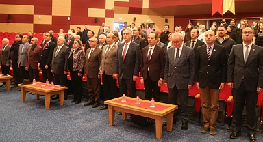 Deprem ve sellerin etkileri ele alındı