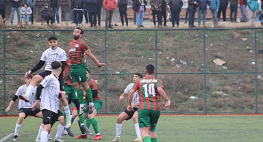 Lider darbe yedi