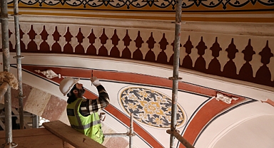 Selimiye'de çalışmalar kalem işi süslemede yoğunlaştı