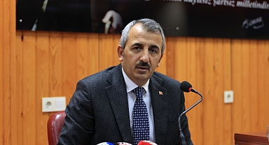 Sıcak asfalt çalışmaları sürüyor