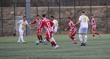 Üst Sıralarda Rekabet Artıyor