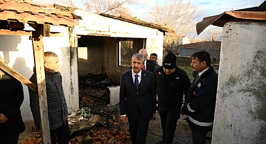 Vali Sezer, evi yanan aileyi ziyaret etti