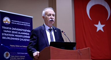 Yapay zekanın olası fayda ve zararları ele alındı