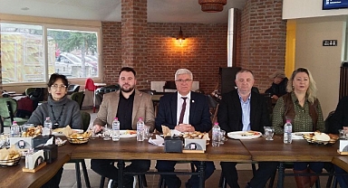 CHP, Gazeteciler Gününü Kutladı